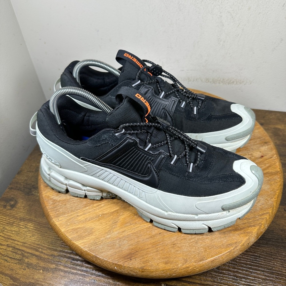 Nike Zoom Vomero Roam Black Light Silver Orange FV2295-001 Mens Size 9.5